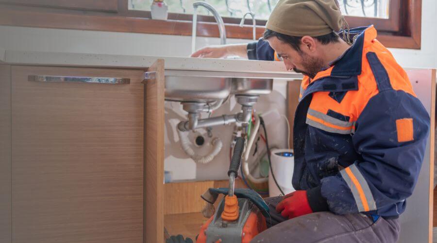 leaky faucet repair in Greenbrier, TN